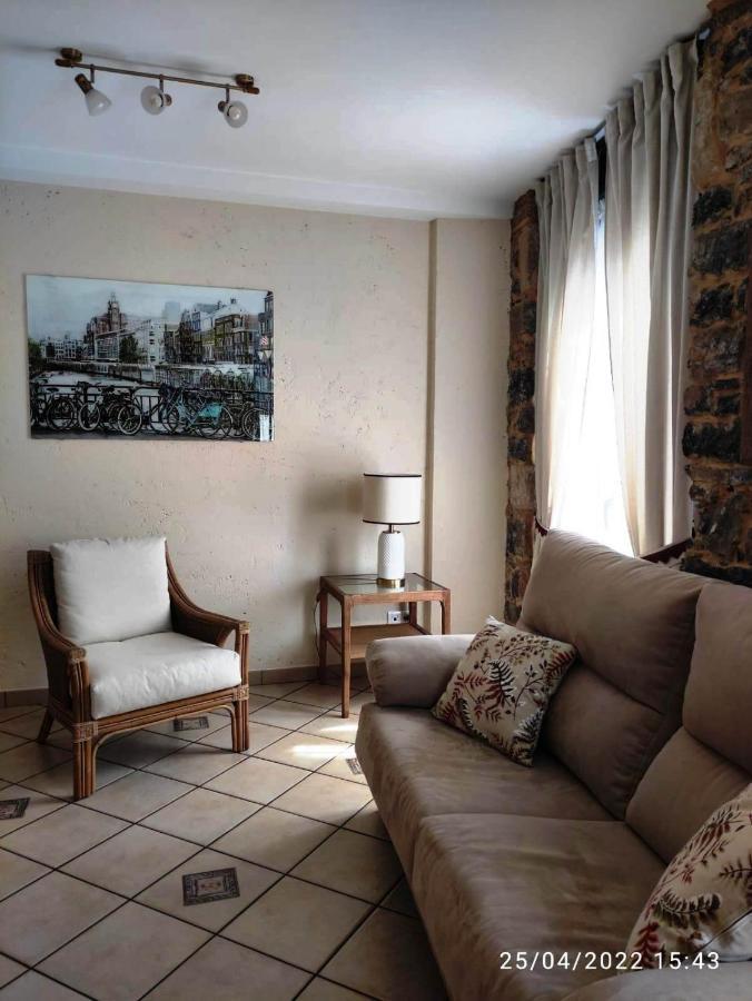 Apartamento Campomanes Apartment Villaviciosa  Bagian luar foto